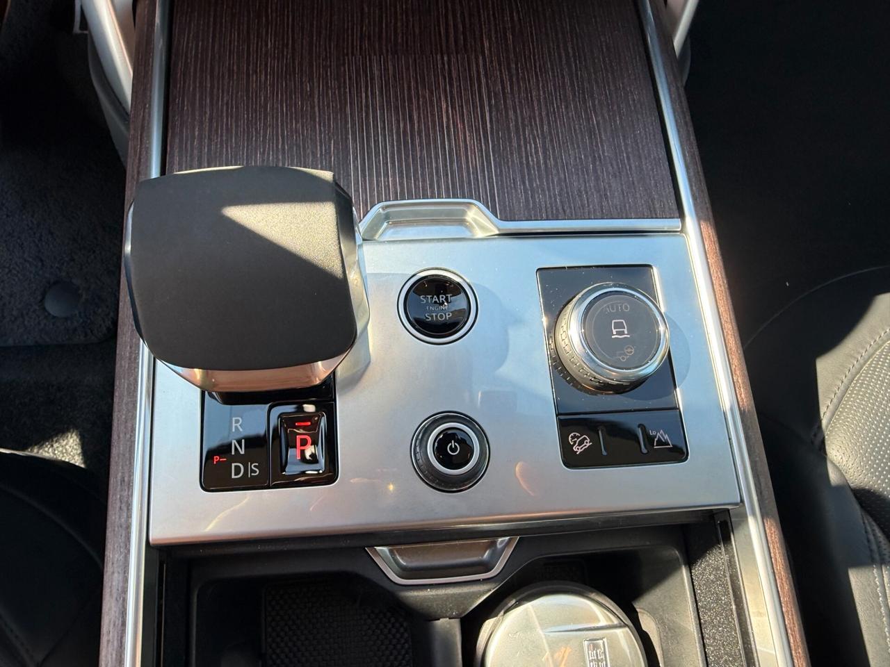 Land Rover Range 3.0D l6 350 CV Autobiography Multimedia 360 Meridian Cerchi 23\