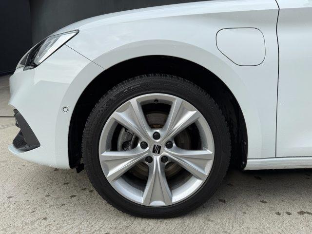 SEAT Leon 1.4 e-HYBRID DSG FR LED Camera Park Assist