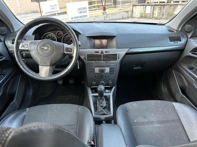 OPEL Astra Benzina/Metano 1.6 16V Twinport 5p Bellissima