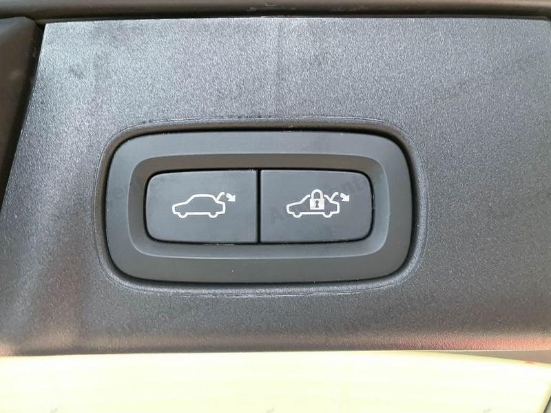 Volvo V90 Cross Country B4 (d) 197CV AWD AUT BUSINESS PRO LINE