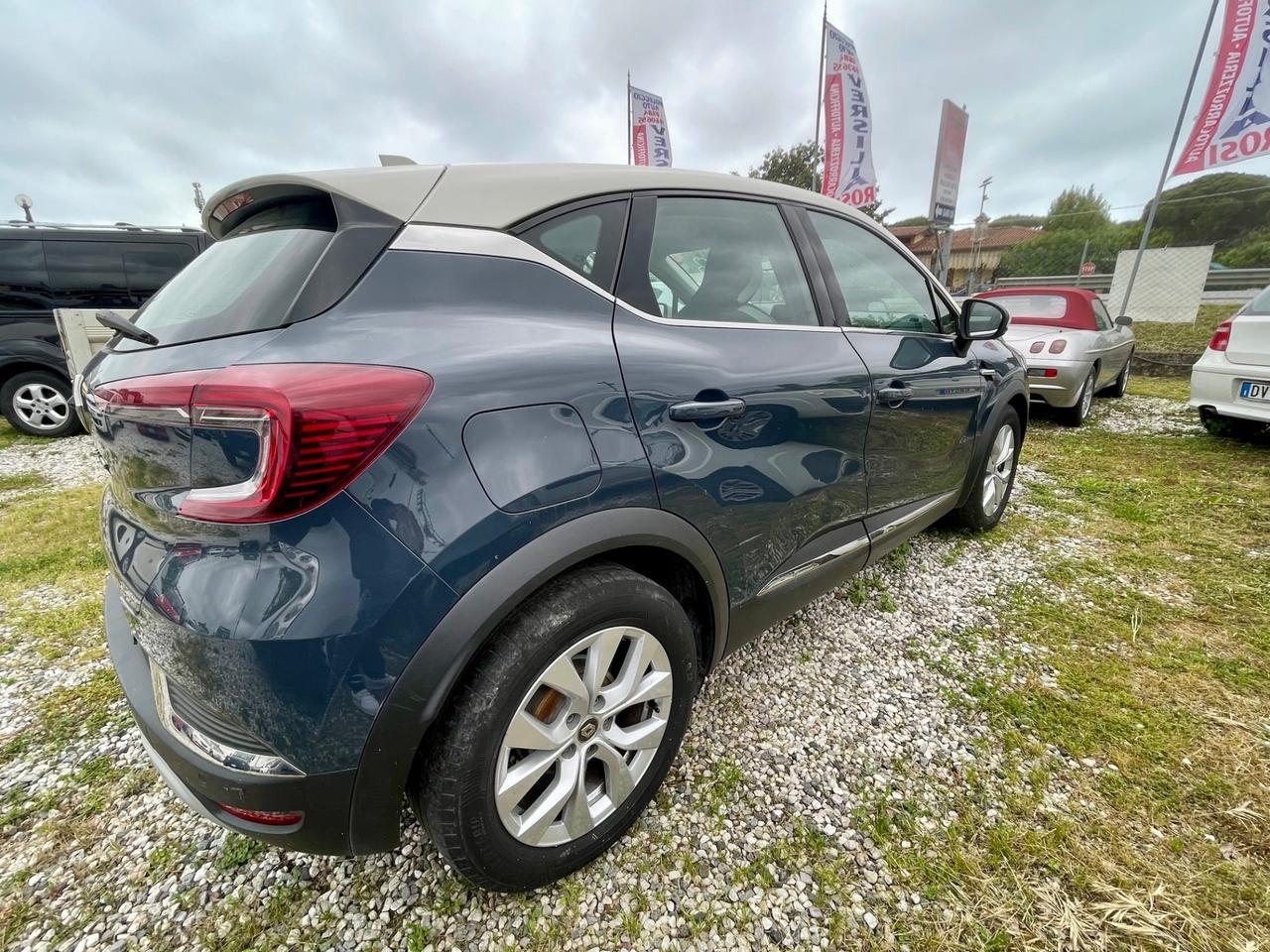 Renault Captur TCe 100 CV GPL Intens