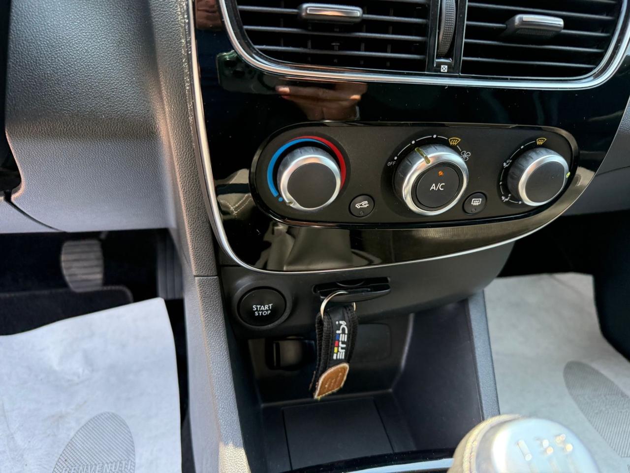 Renault Clio TCe 90CV GPL NEOPATENTATI