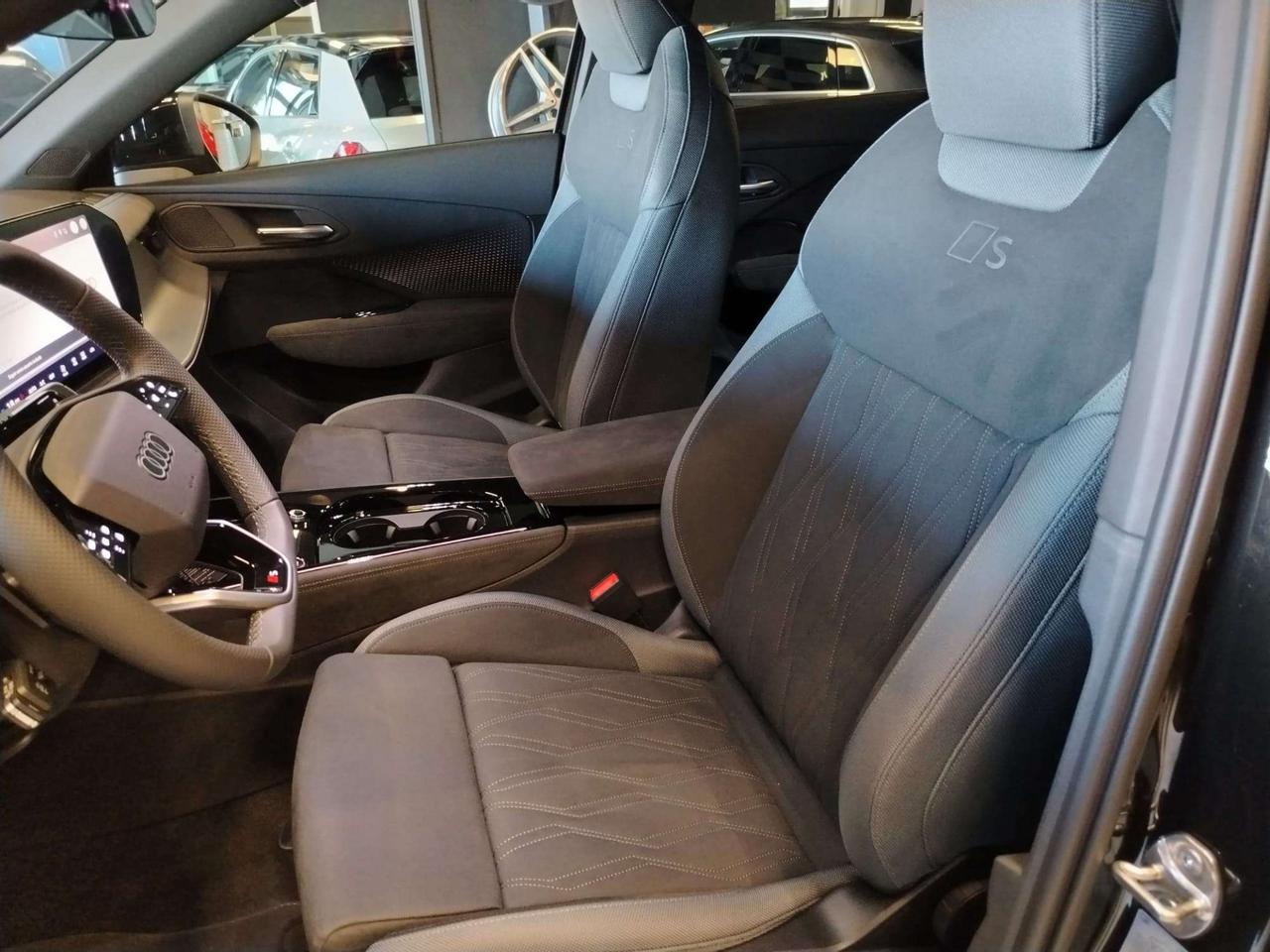 Audi Q3 Q3 Spb 35 2.0 tdi Identity Black s-tronic