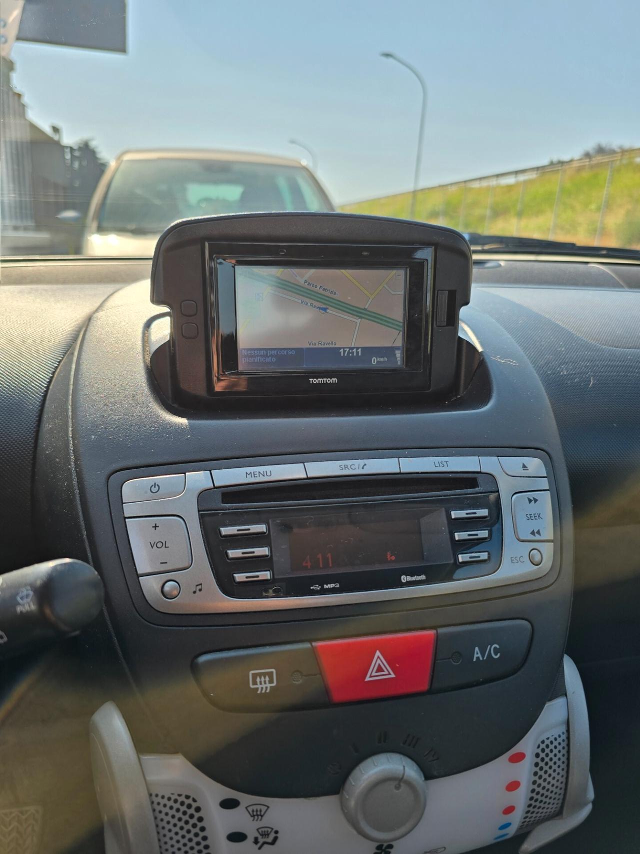 Toyota Aygo 1.0 12V VVT-i 5 porte Lounge Connect MMT