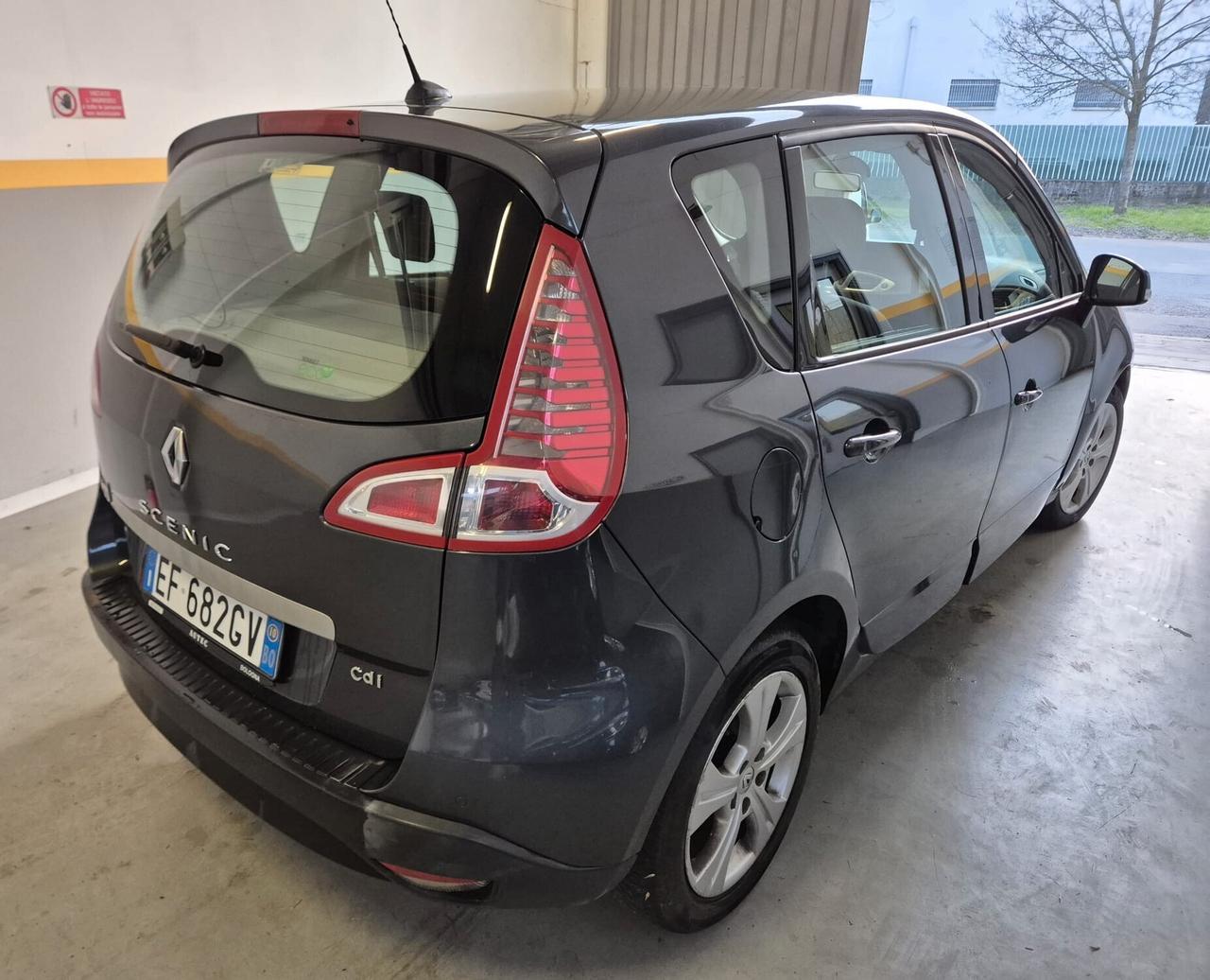 Renault Scenic Xmod 2010 1.5 diesel 110cv