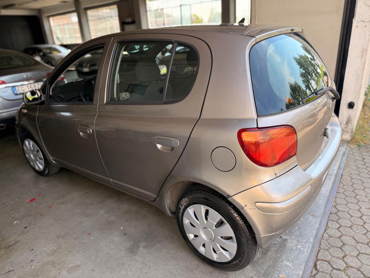 Toyota Yaris 1.0i 16V cat 3 porte Expo