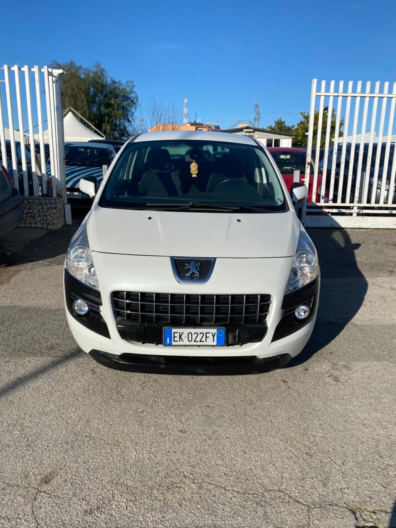 Peugeot 3008 1.6 HDi 112CV Premium