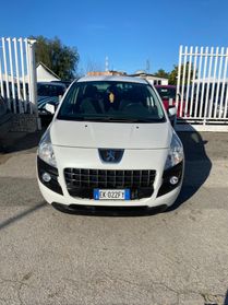 Peugeot 3008 1.6 HDi 112CV Premium