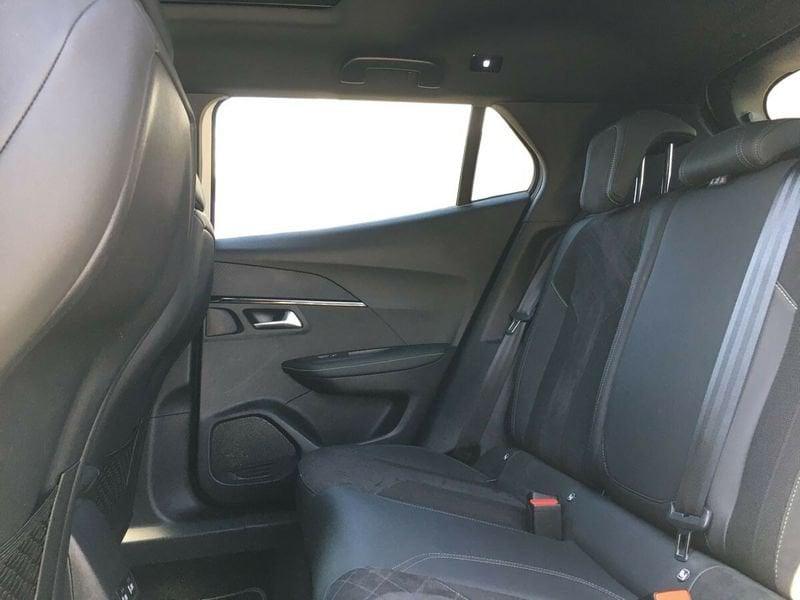 Peugeot 2008 PureTech 155 EAT8 S&S GT