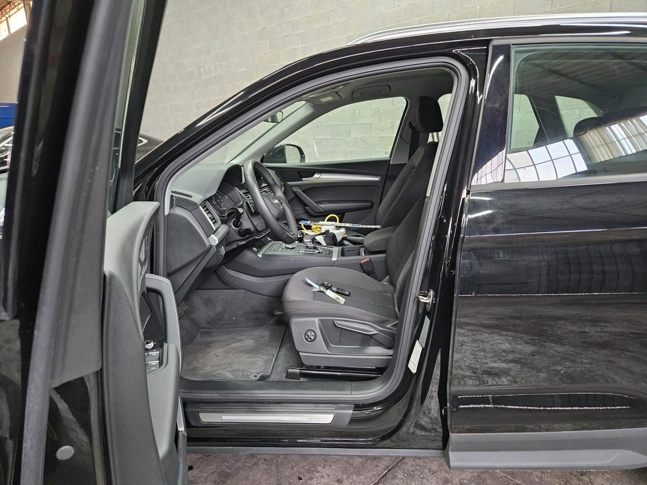 Audi Q5 50 2.0 tfsi e Business quattro 299cv s-tronic