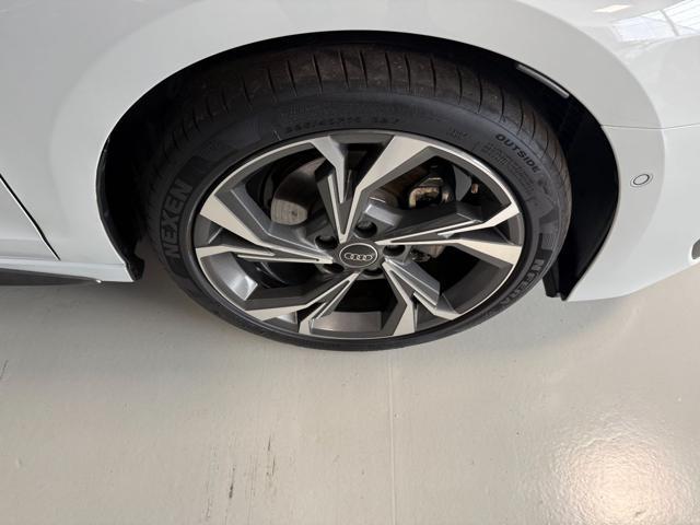 AUDI A3 SPB 35 TDI S tronic S line edition Restyling