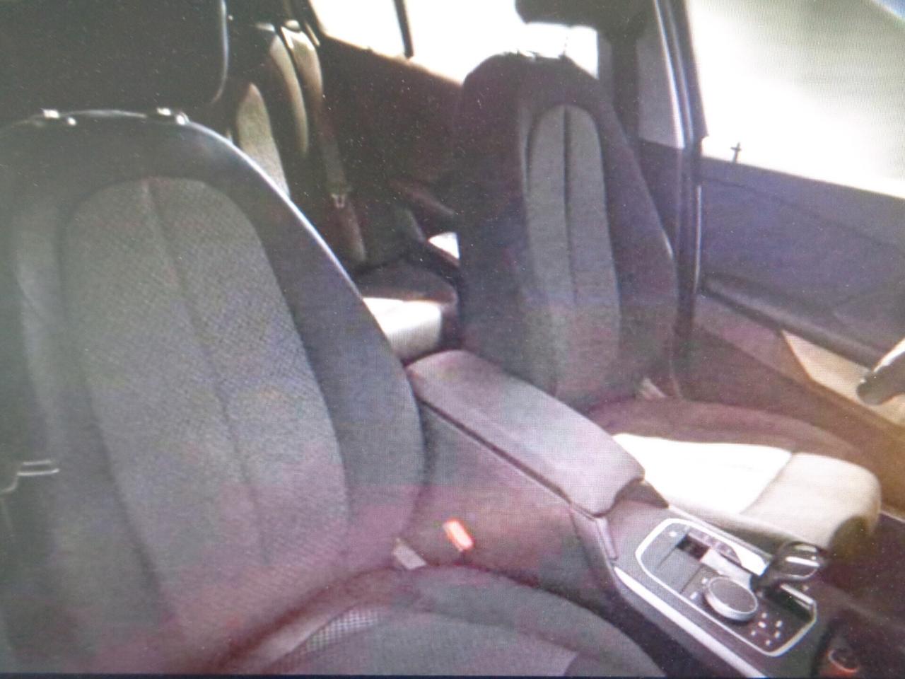 Bmw 116 116d 5p. Business Advantage