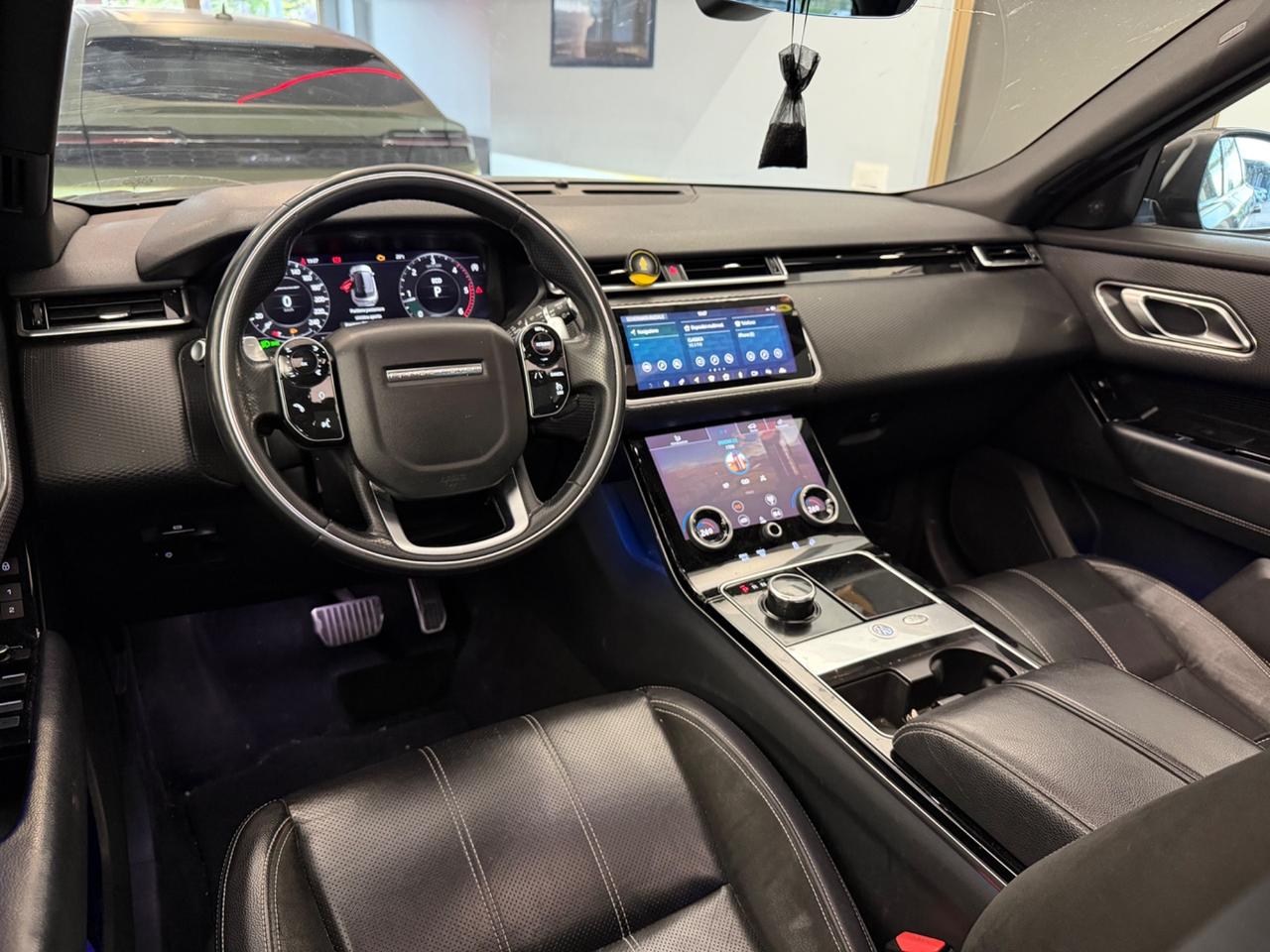 Land Range Rover Velar 2.0D I4 240 CV R-Dynamic HSE tetto