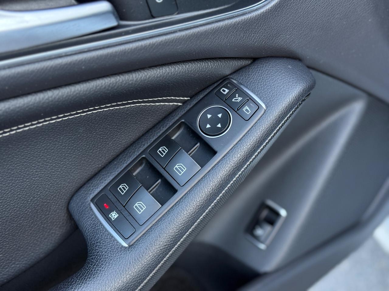 Mercedes-benz CLA 180 Automatico, Sport
