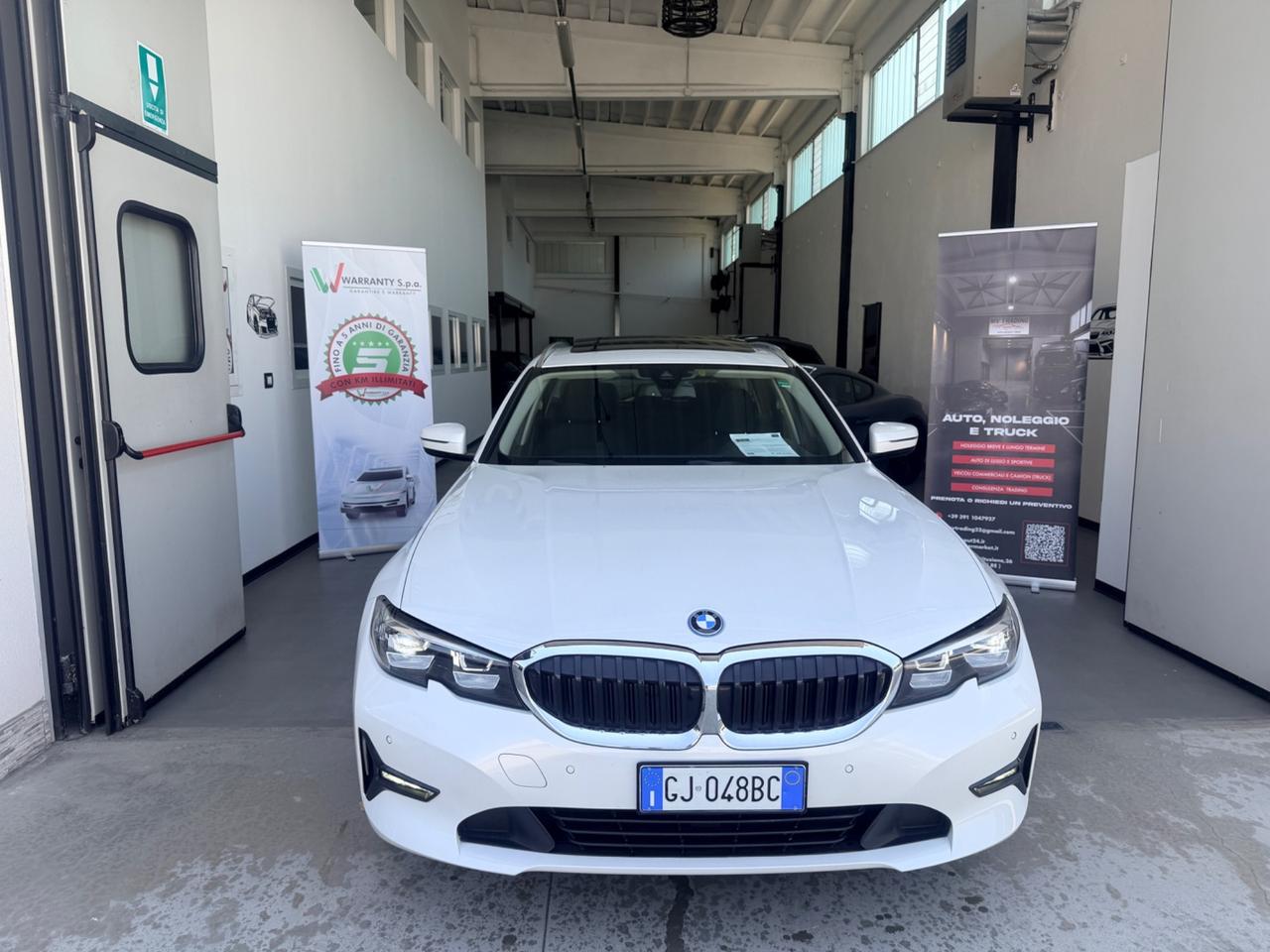 Bmw 320e Touring Business Advantage