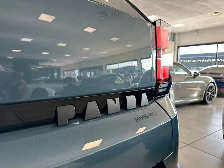 Fiat Grande Panda 1.2 Hybrid 110 CV S&S La Prima