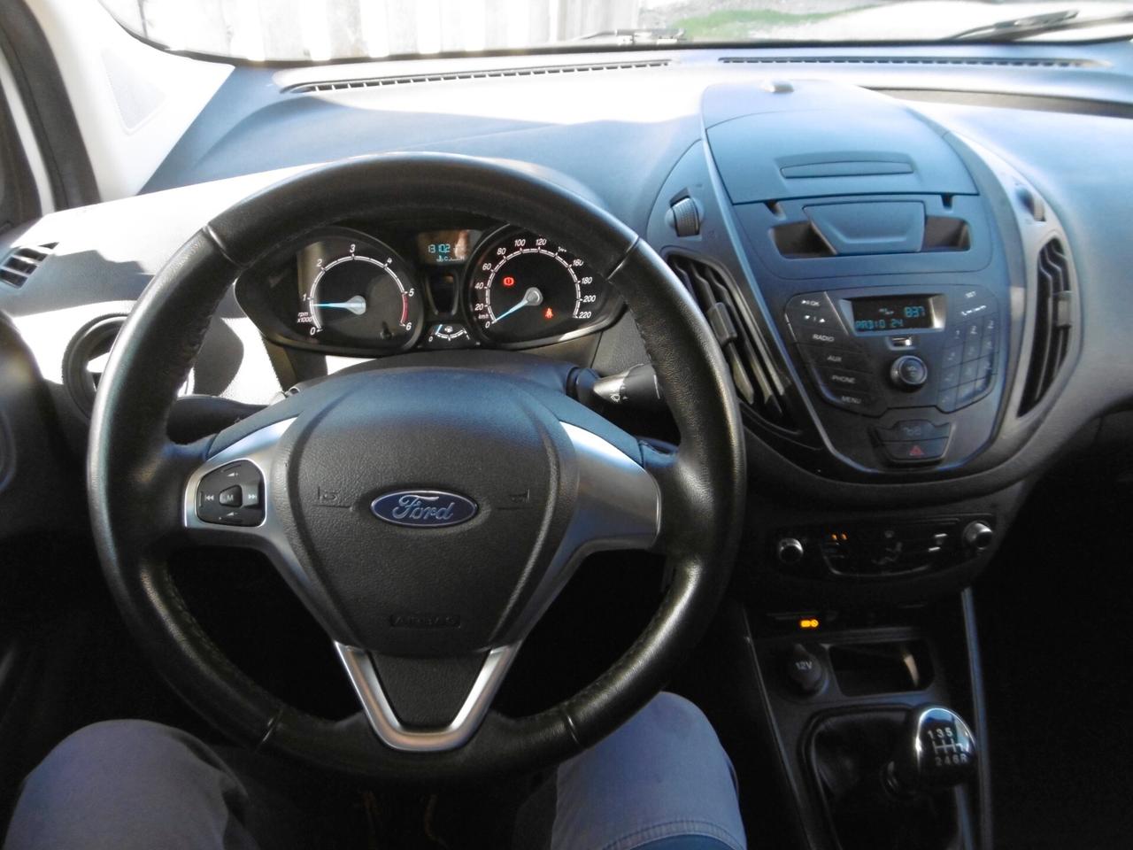 Ford TRANSIT COURIER 1.5 Tdci > 25000 Km