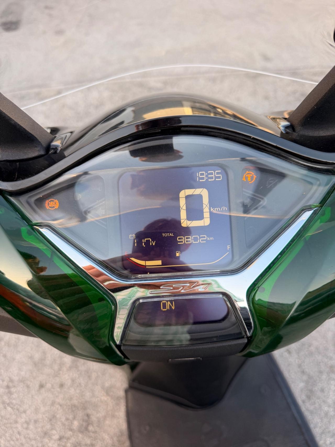 Honda SH 125 VETRO FINANZIAMENTO IN SEDE