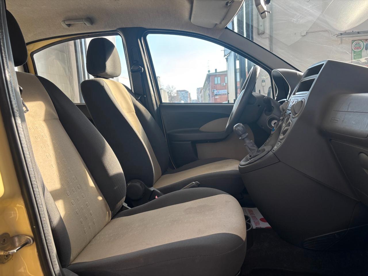 Fiat Panda 1.2 Emotion 60cv