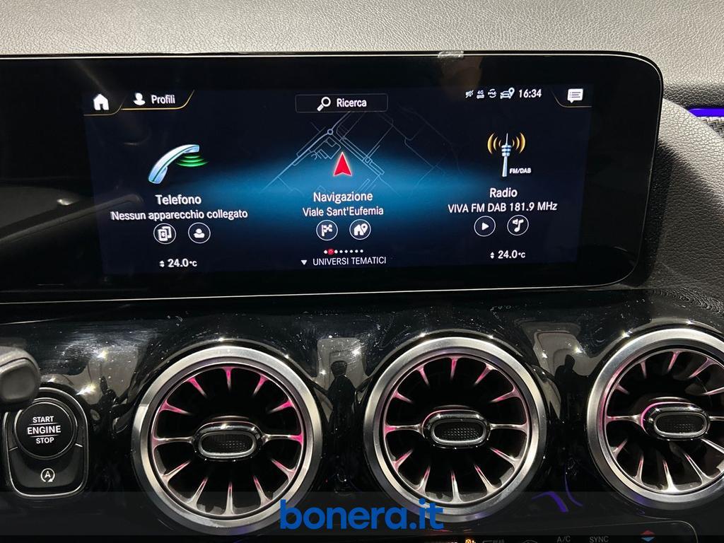 Mercedes GLA 200 200 D Premium 8G-DCT