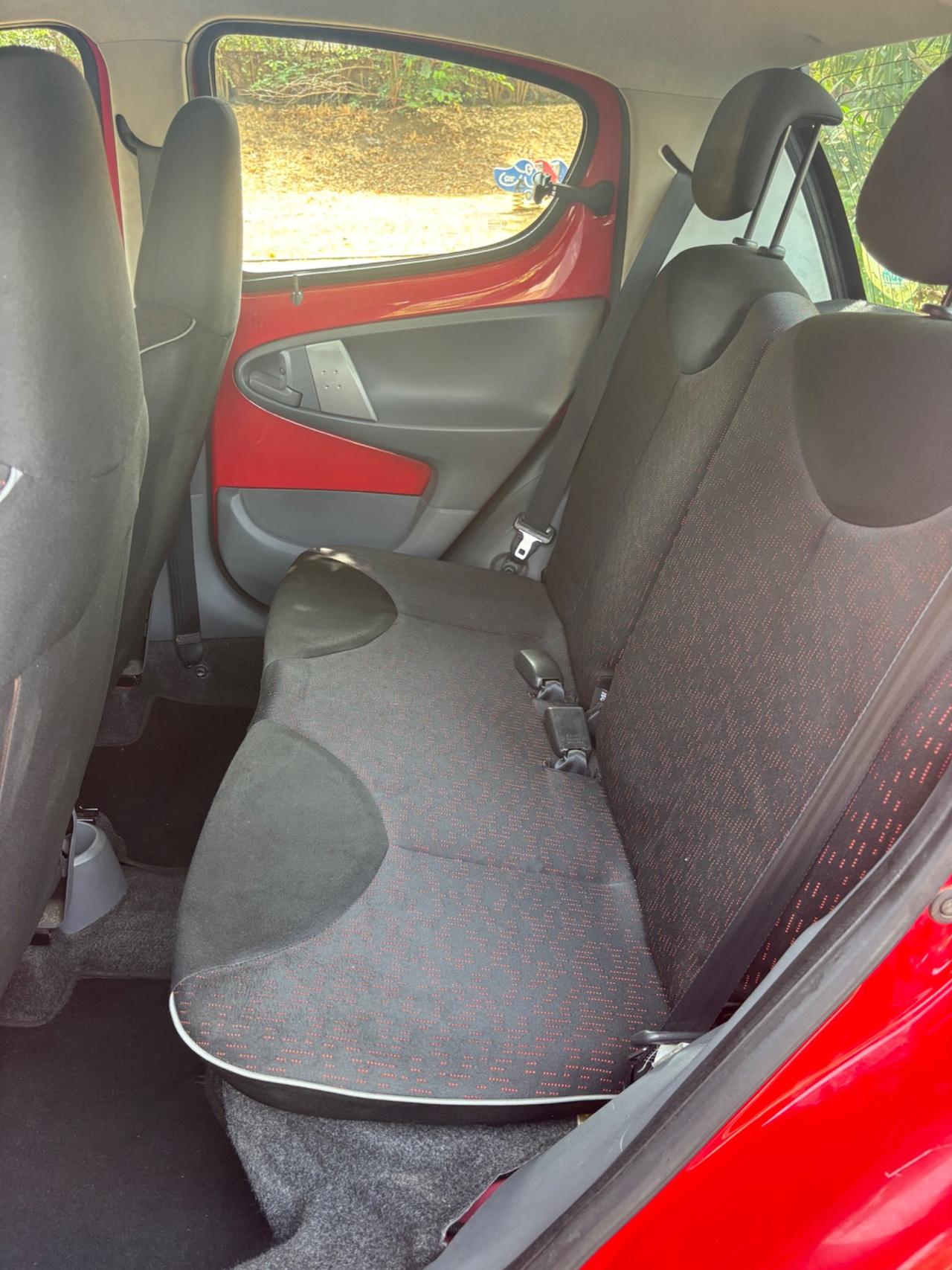 Peugeot 107 1.0 68CV 5p. Active 2012 unico proprietario