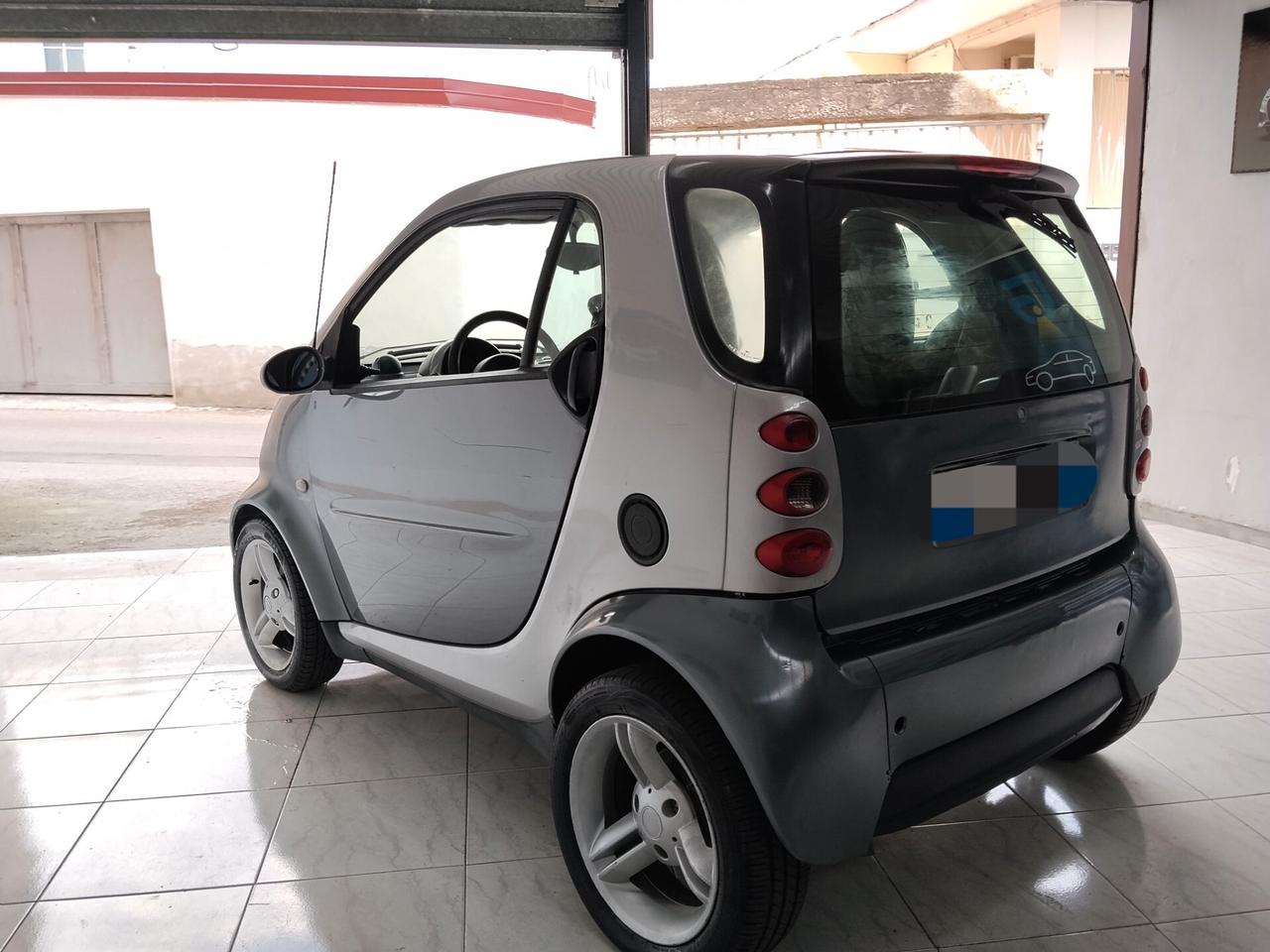 Smart ForTwo 700 benzina CON GARANZIA