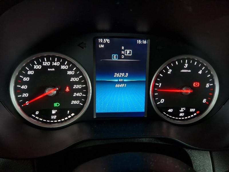 MERCEDES-BENZ GLC 200 d 4Matic Business aut.