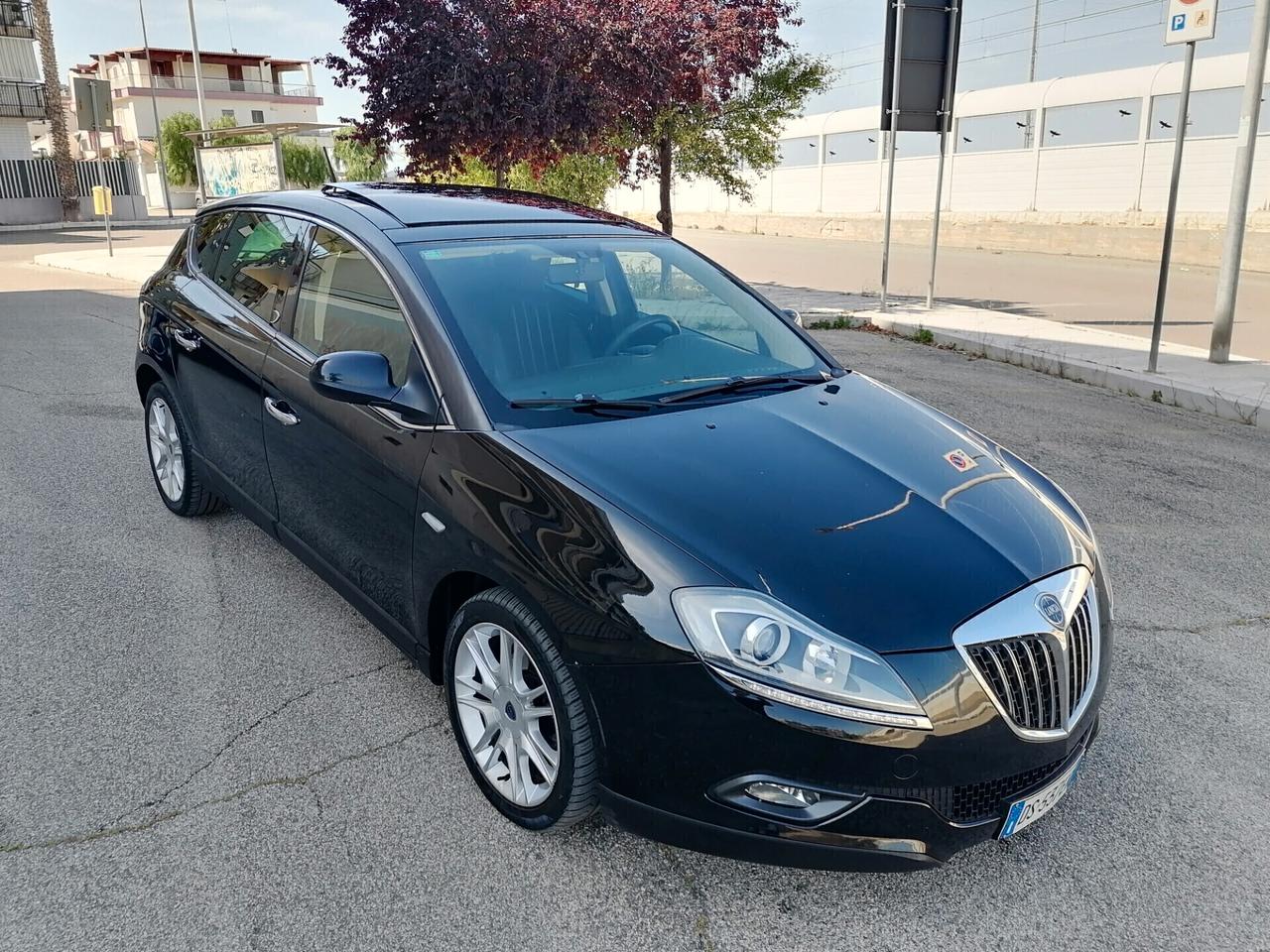 Lancia Delta 1.4 T-Jet 150 CV *68.000 KM* TETTO APRIBILE