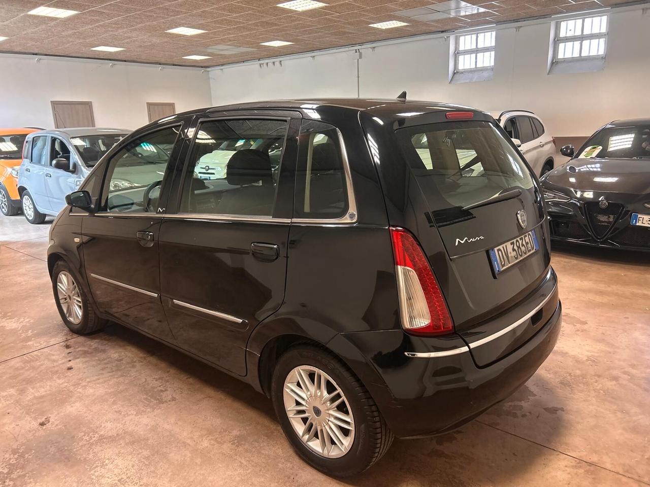 Lancia MUSA 1.4 16V Oro