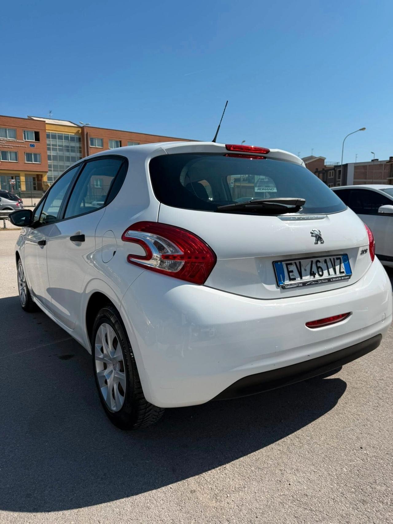 Peugeot 208 1.0 VTi 68 CV 5 porte Access