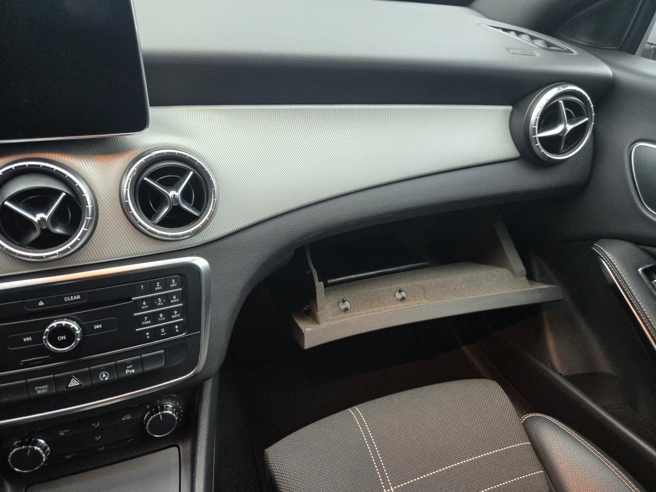 Mercedes-benz CLA 200 d Automatic Sport