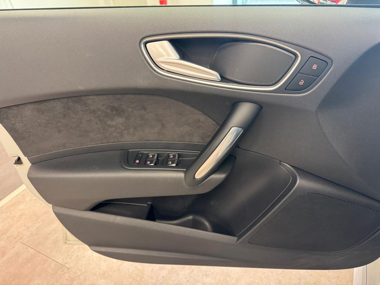 Audi A1 Sportback 1.4 TDI 90cv S-line