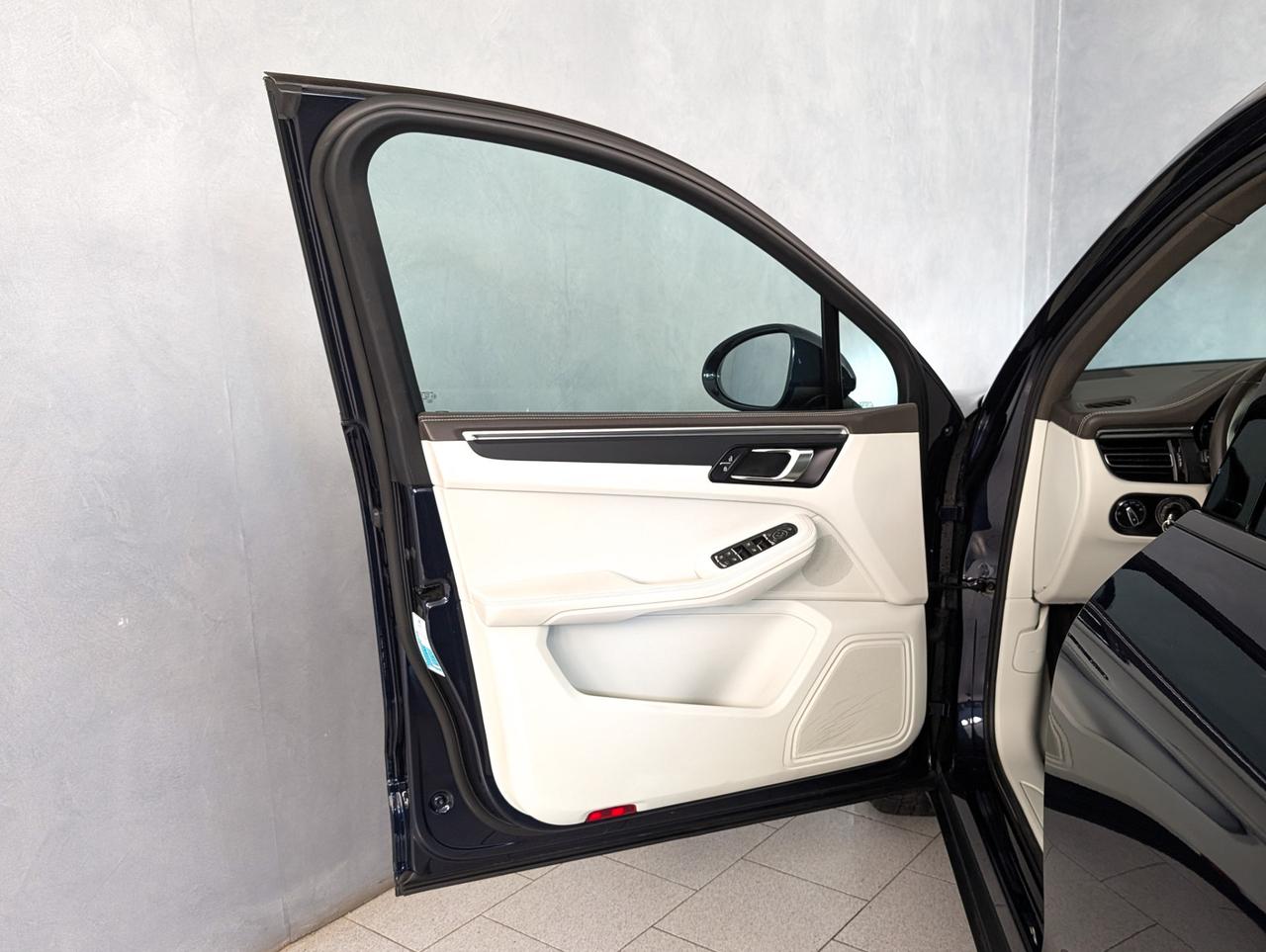 Porsche Macan 2.0 245cv PDK