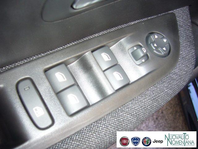PEUGEOT 208 PureTech Style 75CV Stop&Start 5Porte Km0