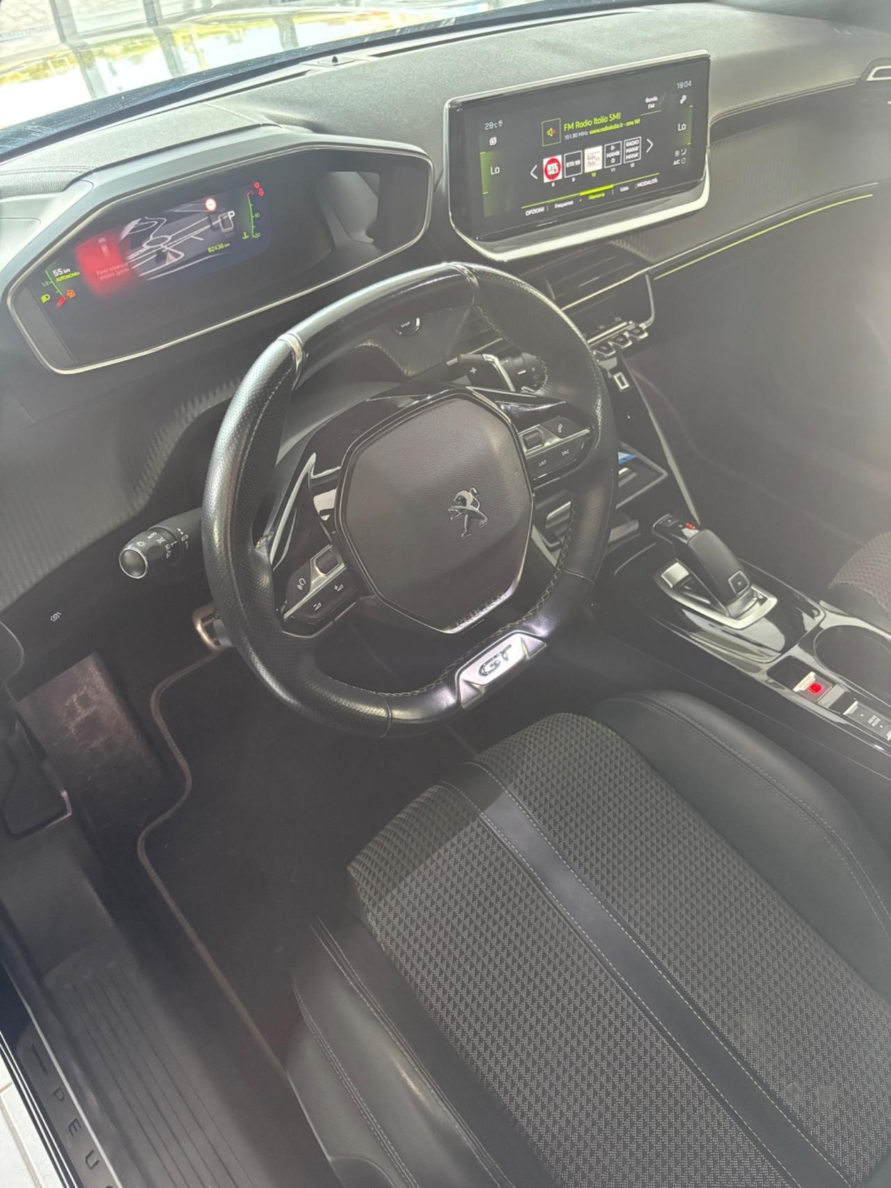 Peugeot 2008 BlueHDi 130 S&S EAT8 GT Pack