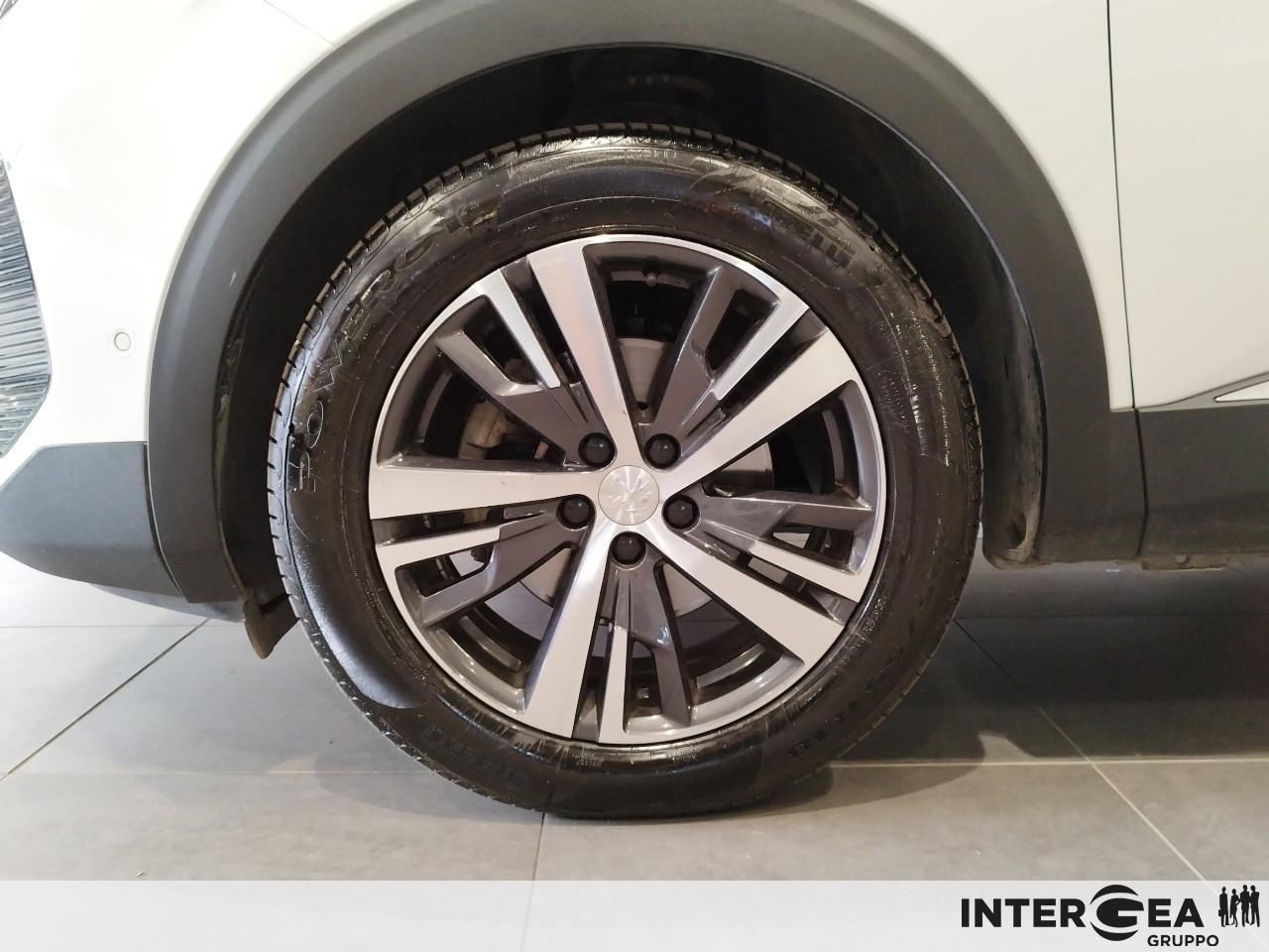 PEUGEOT 5008 1.5 bluehdi Allure s&s 130cv eat8