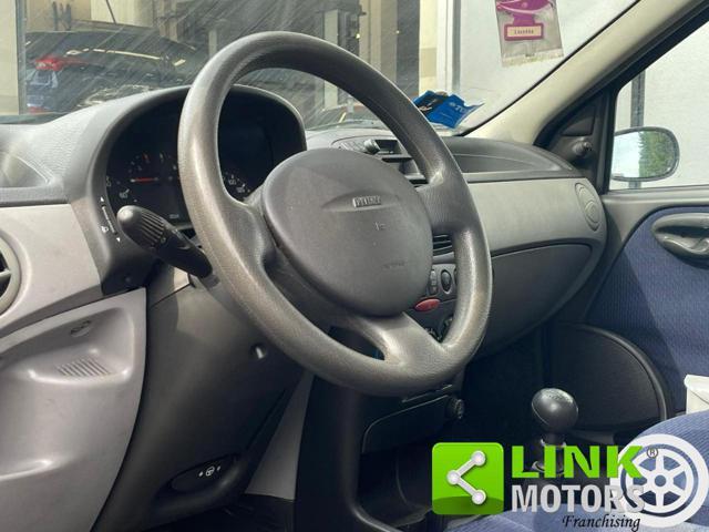 FIAT Punto 1.2i cat 5 porte ELX
