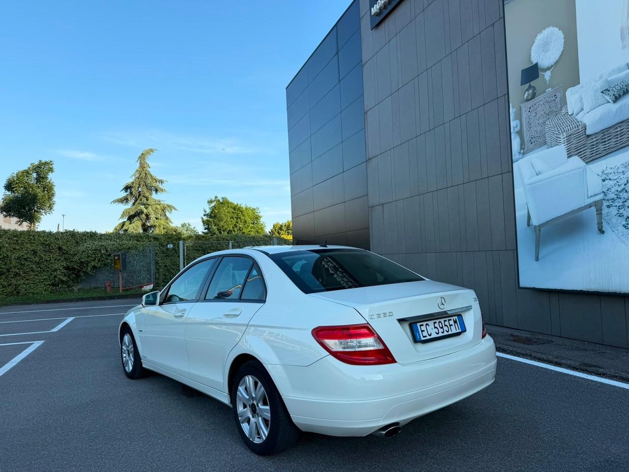 Mercedes-benz C 220 CDI BlueEFFICIENCY Avantgarde AMG