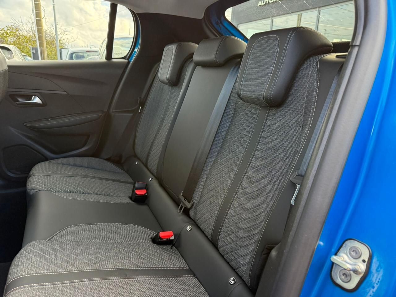 Peugeot 208 PureTech 100 Stop&Start 5 porte Allure