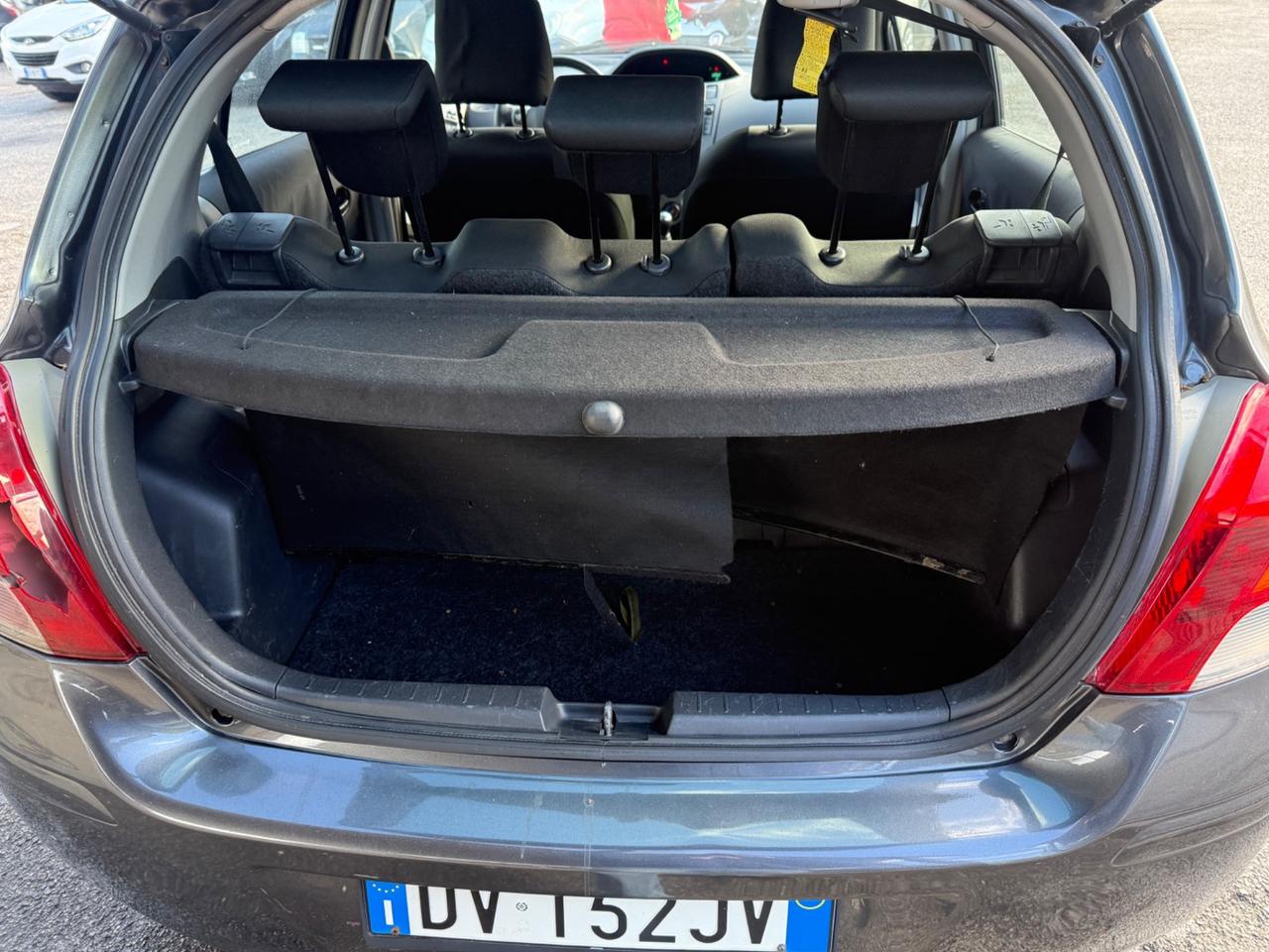 Toyota Yaris 1.0 5 porte Now