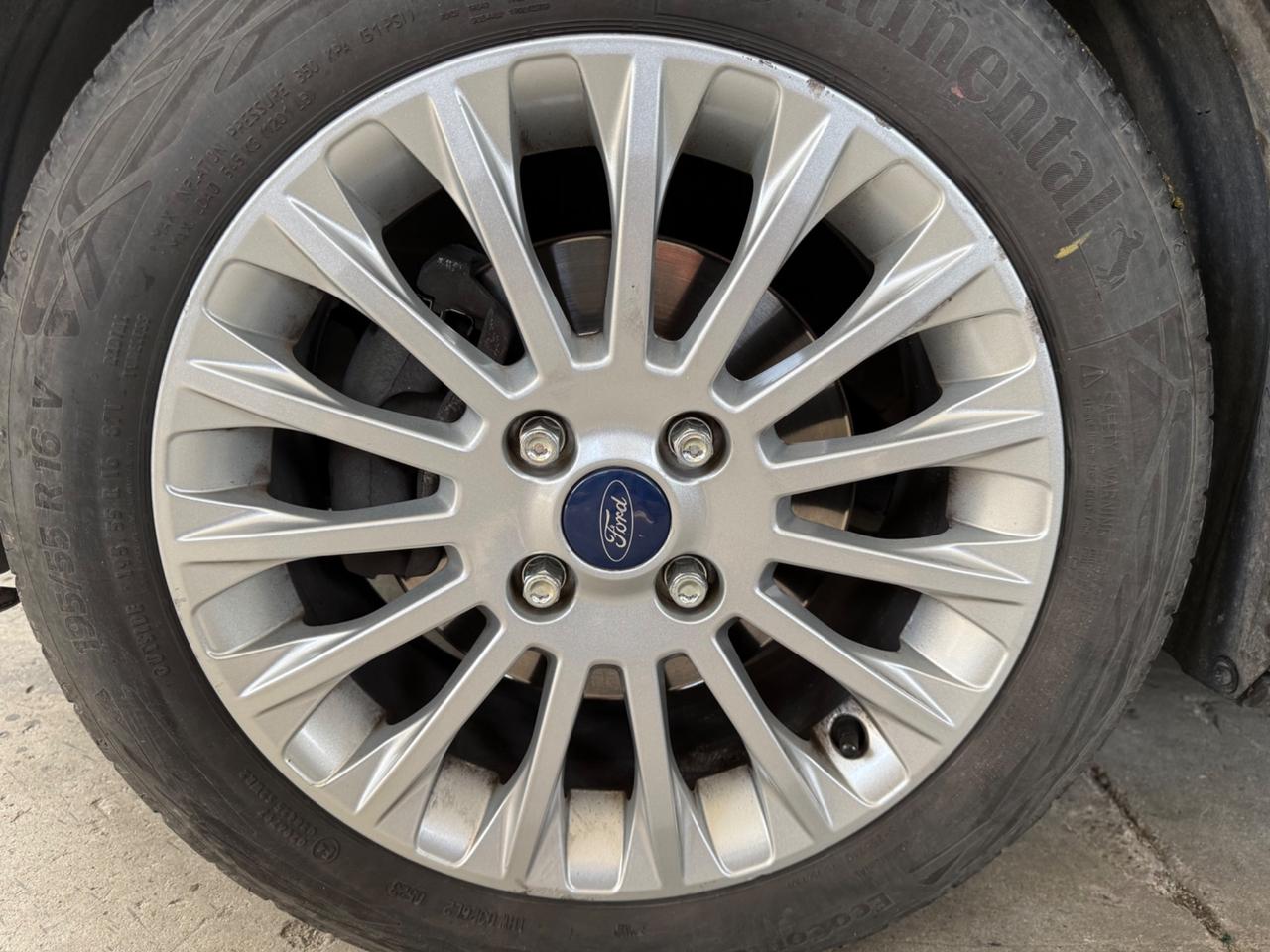 Ford B-Max 1.5 TDCi 75 CV Titanium