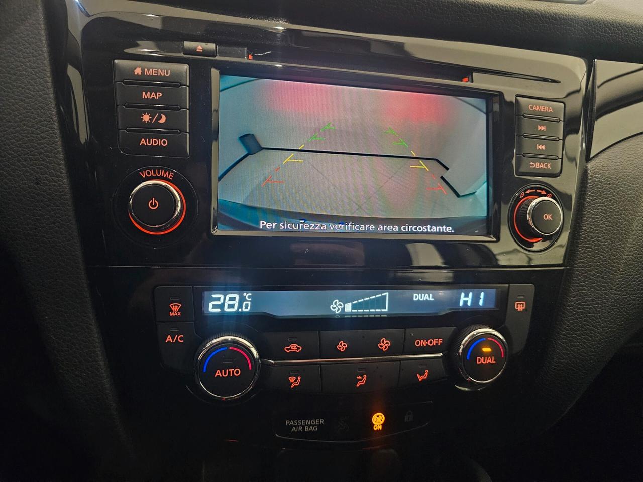 Nissan Qashqai 1.5 dCi N-Connecta