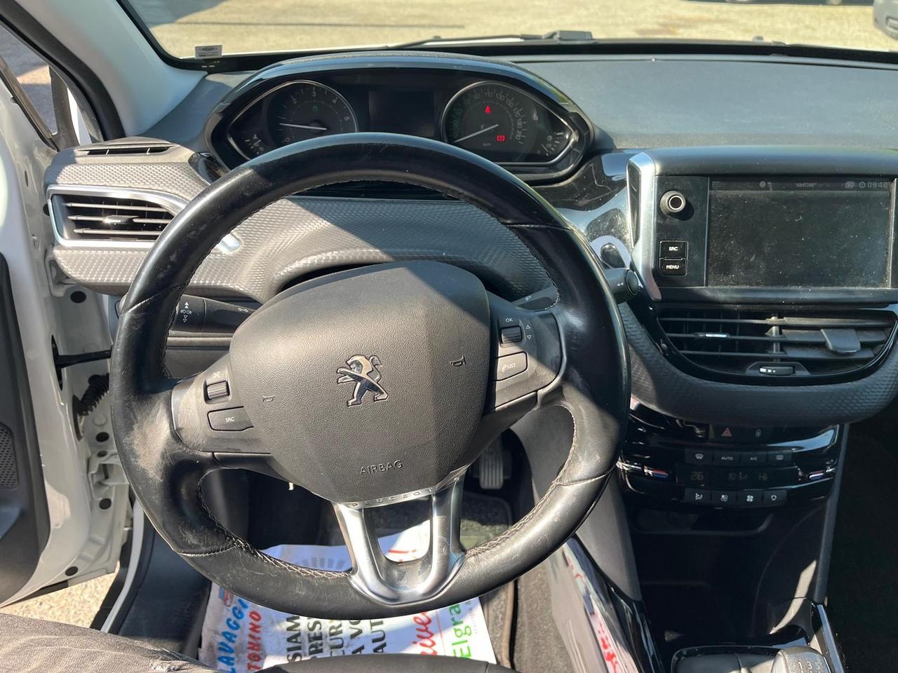 Peugeot 2008 -1.5 blue hdi allure-km 60000-10/2017