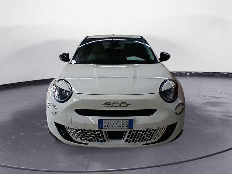 FIAT 600 (2023-->) Hybrid 110 CV DCT MHEV La Prima