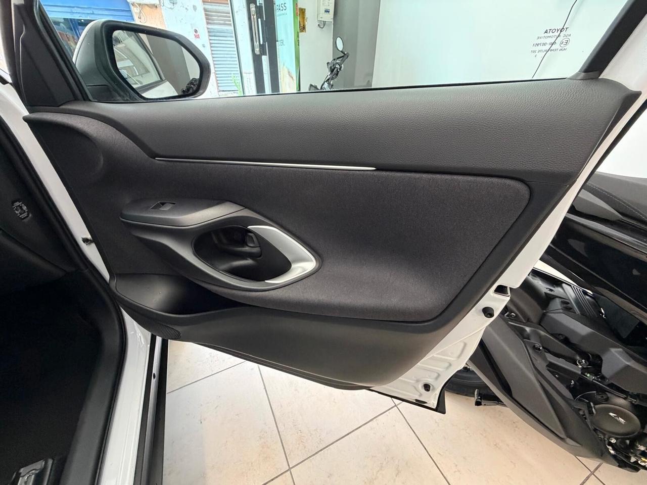 Toyota Yaris Cross 1.5 Hybrid 5p. E-CVT Trend da 220 al mese