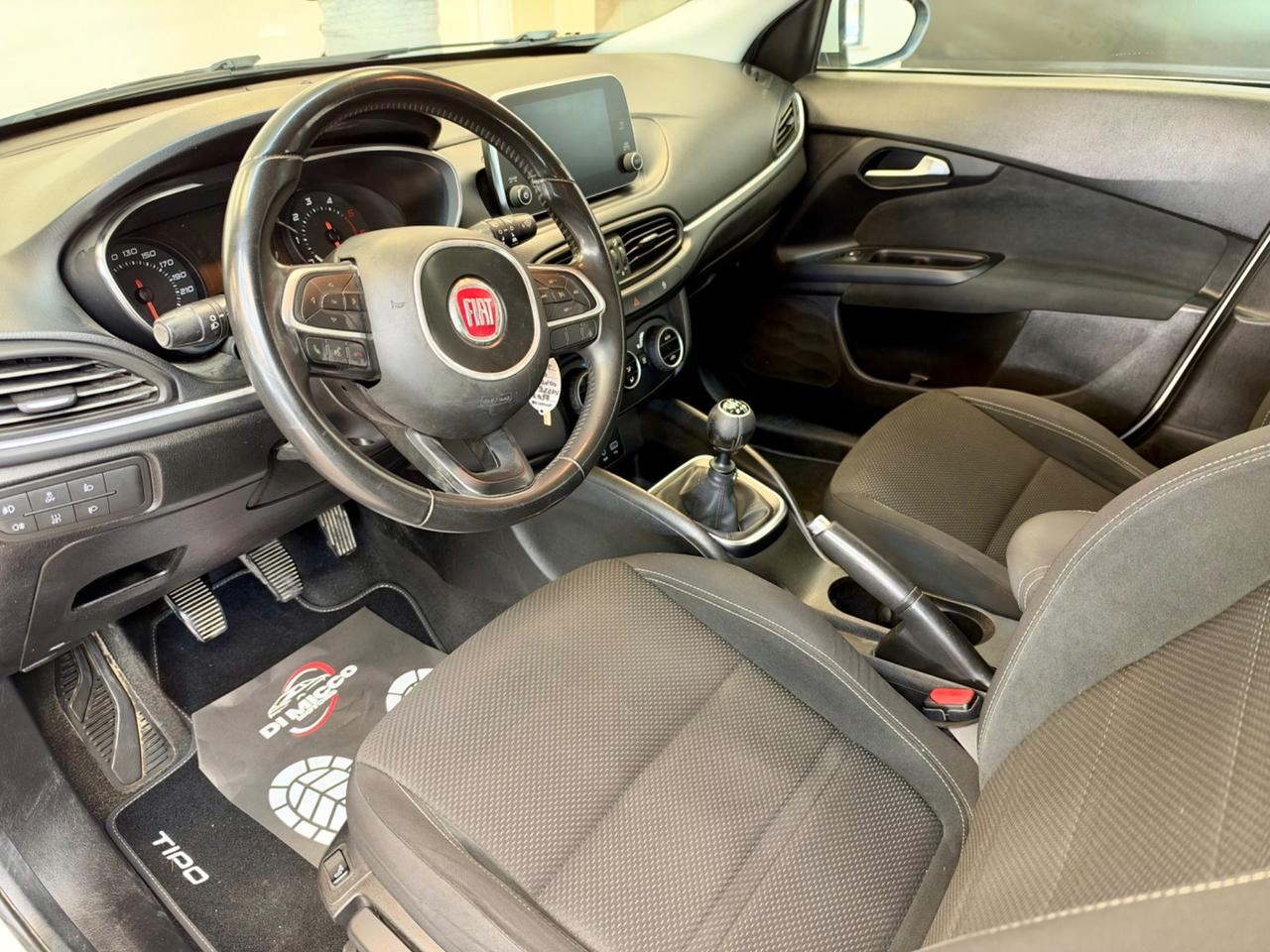 Fiat Tipo 1.6 Mjt S&S 5 porte S-Design