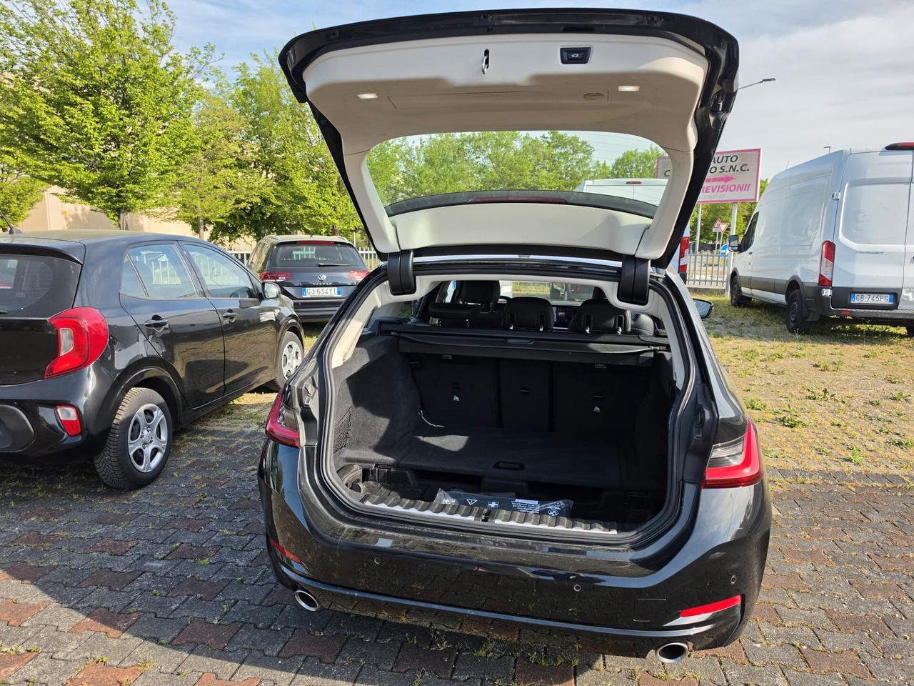 Bmw 318 318d 48V Touring Msport