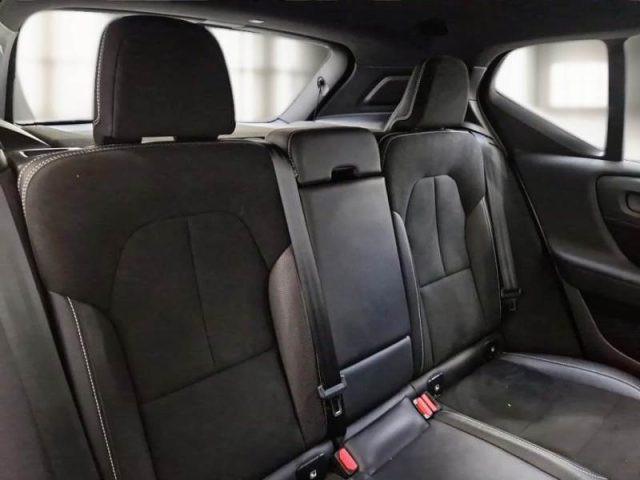 VOLVO XC40 B4 AWD Geartronic R-design