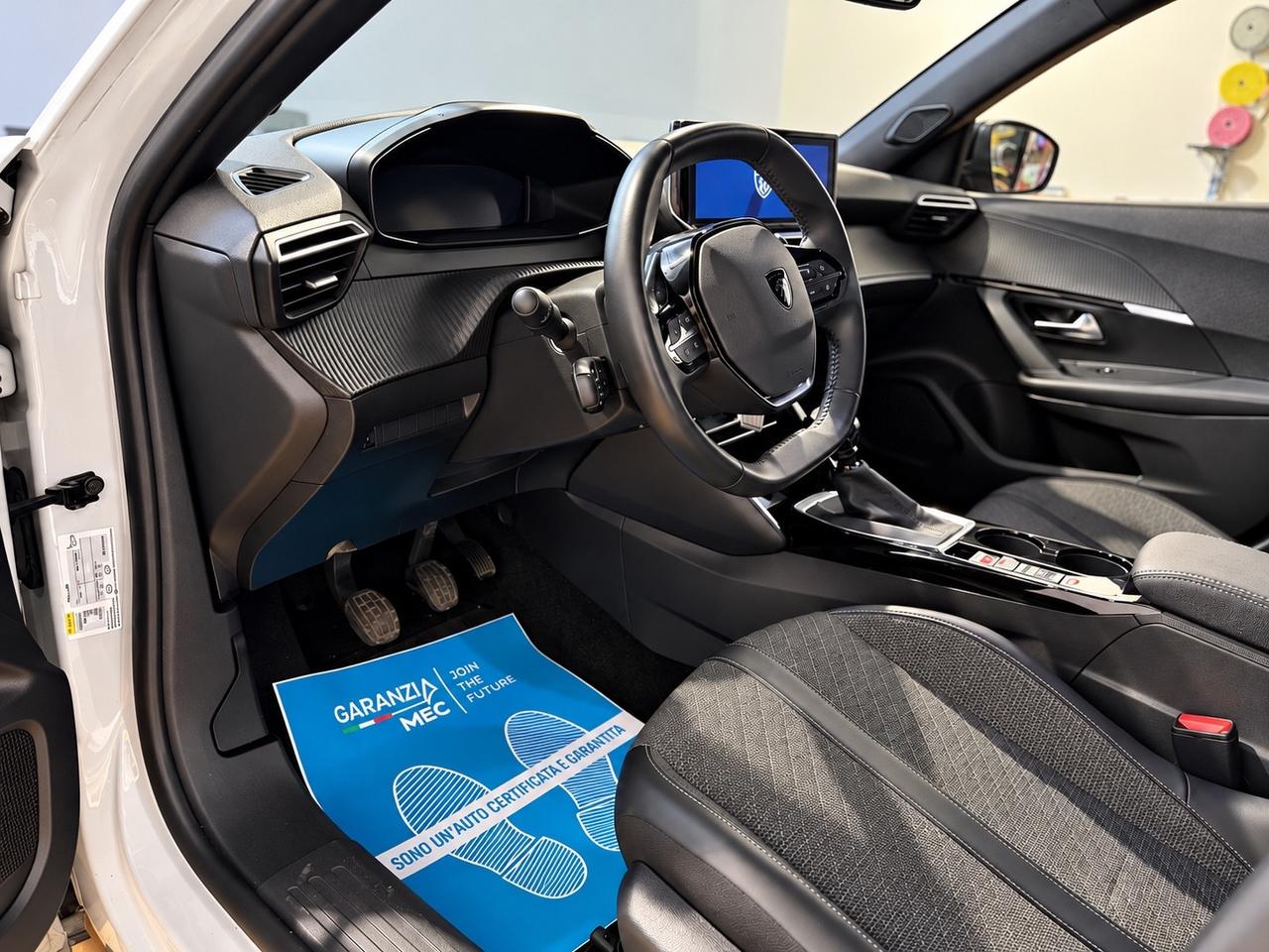 Peugeot 2008 PureTech 100 S&S Allure