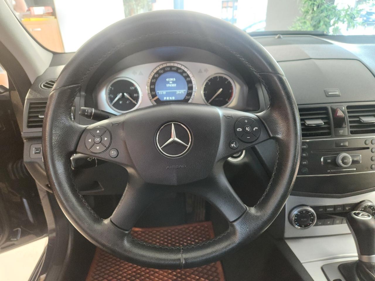 Mercedes-benz C 220